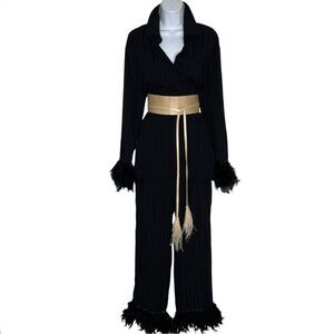 Black Feathered Accent Set Pant/Shirt Size M